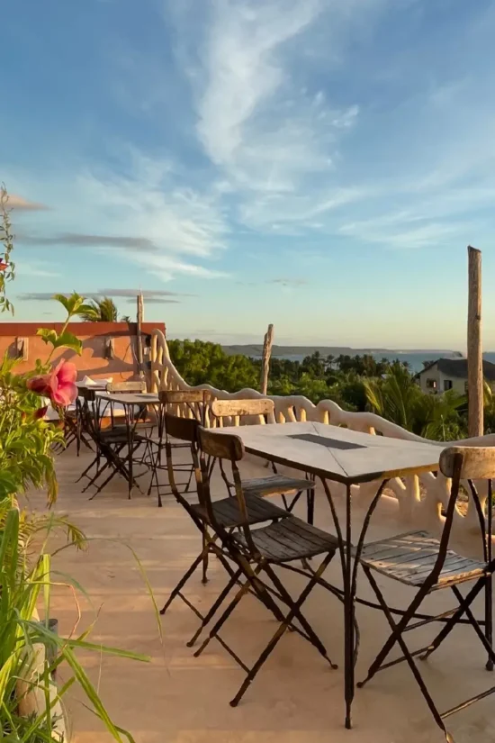 Restaurant et terrasse